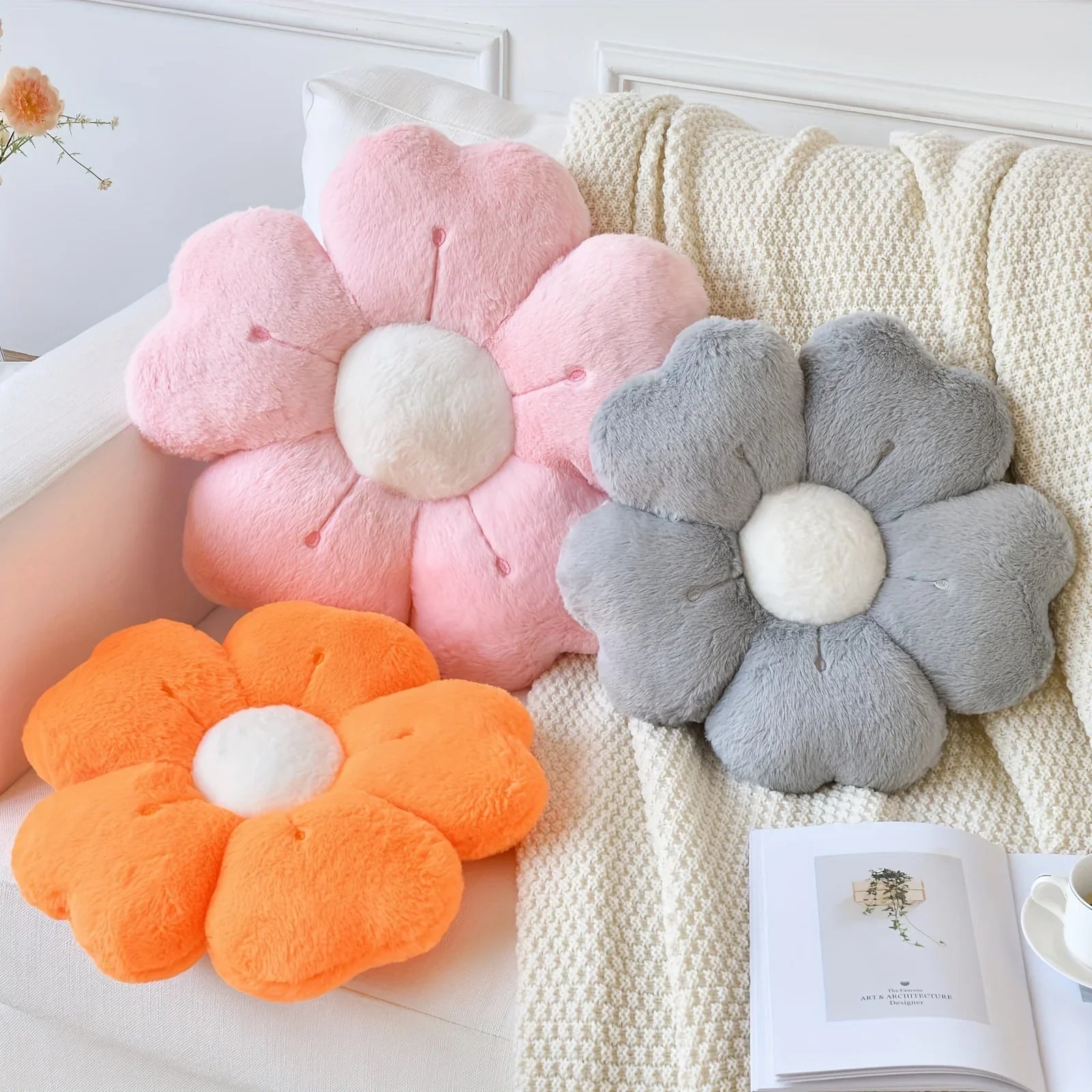 Daisy Flower Plush Pillow