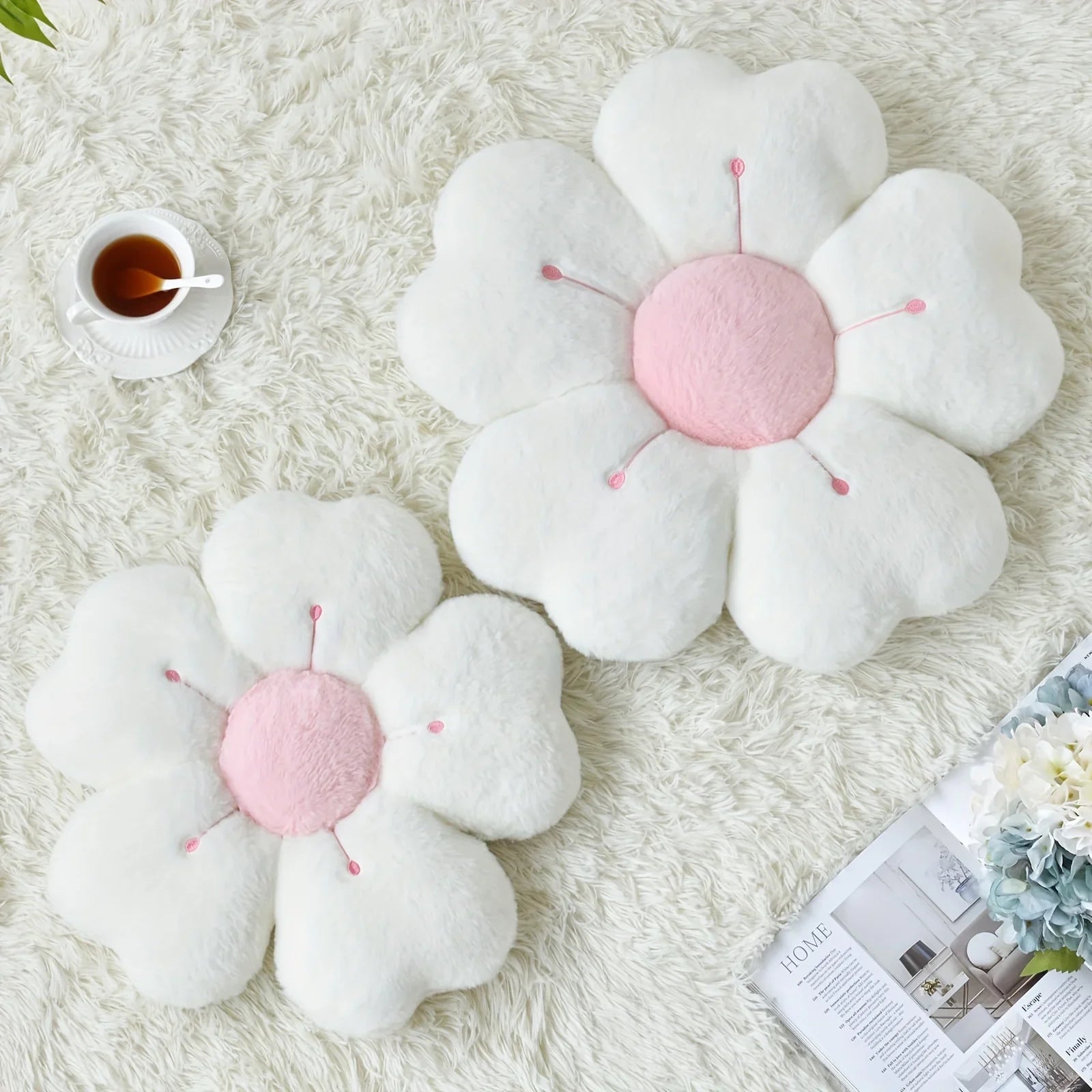Daisy Flower Plush Pillow